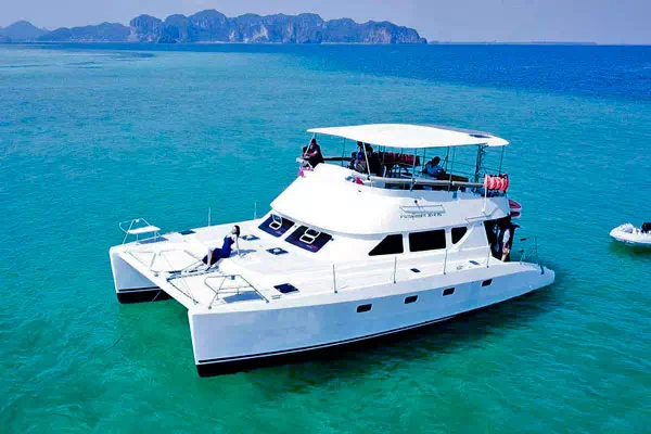 Rent a 40-foot Motor Catamaran in Krabi