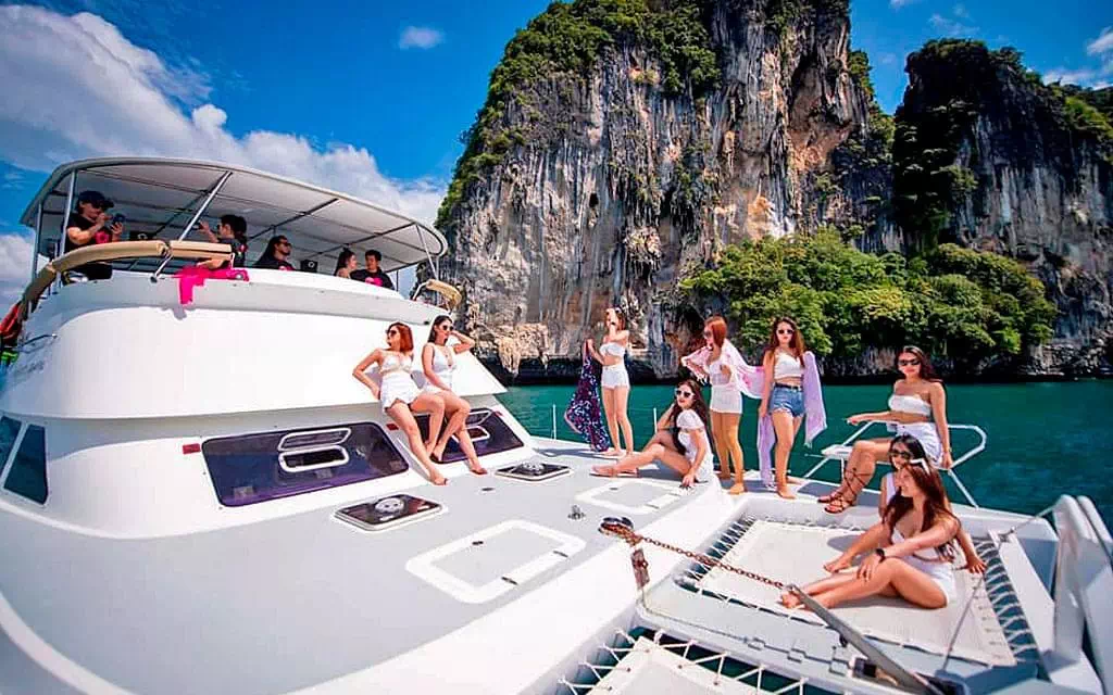 Rent a 40-foot Motor Catamaran in Krabi view 2